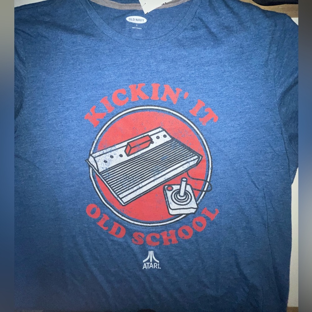 Old Navy   Retro style t-shrit